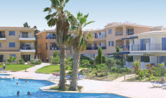 Lovely 2 bed apartment with swimming pool for sale in Kato Paphos