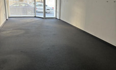 Beautiful shop to rent in Mesa Geitonia