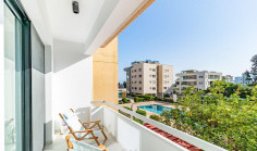 4 bedroom apartment with swimming pool to rent in Agios Tychonas