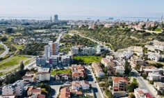 3 bedroom luxury penthouse + roof garden 