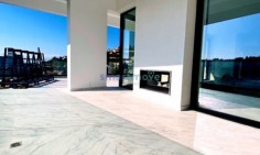 3 bedroom luxury penthouse + roof garden 