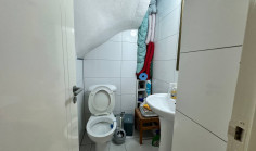A two storey, 2 bedroom fully renovated maisonette with sea views in a A two storey, 2 bedroom fully renovated maisonette with sea views in a