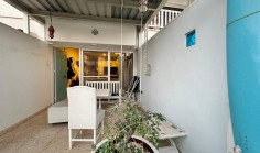 A two storey, 2 bedroom fully renovated maisonette with sea views in a A two storey, 2 bedroom fully renovated maisonette with sea views in a