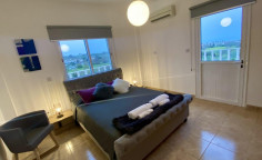 5 bedroom 4 bathroom villa for sale in Chloraka 