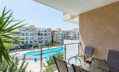 Three bedroom apartment for sale 
