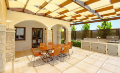 3 bedroom furnished villa with swimming pool for sale in Kouklia