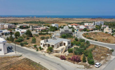3 bedroom furnished villa for sale in Deryneia