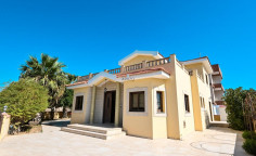 4 bedroom furnished house for sale in Pyla