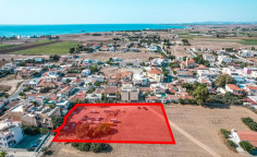Residential 3345 m2 for sale in Perivolia, Larnaca