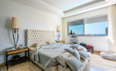 Beautiful 5 bedroom villa with swimming pool for sale in Agios Tychonas