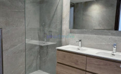 3 bedroom furnished apartment to rent in Germasogeia Above Highway