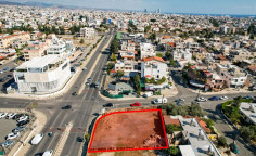 Commercial land in Kato Polemidia, Limassol , Limassol
