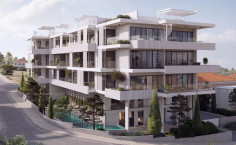 Spacious 3 bedroom apartment with swimming pool for sale in Mesa Geitonia