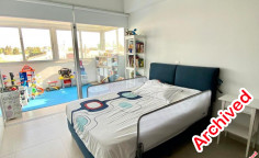 Spacious 3-bedroom top-floor apartment in vergina 