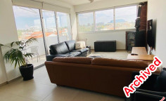 Spacious 3-bedroom top-floor apartment in vergina 