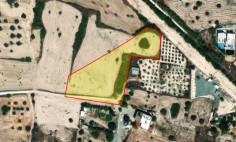 2 residential lands for sale in Livadia , Larnaca