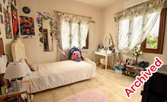 3 bedroom furnished villa for sale in Avgorou