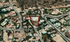 Beautiful 4 beds house with swimming pool for sale in Agios Tychonas