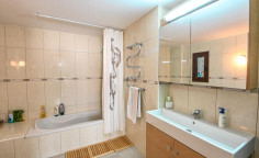 4 bedroom furnished apartment for sale in Chrysopolitissa
