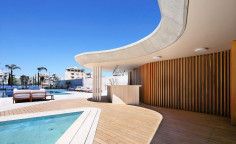 Luxury 3 bedroom sea view apartment in Limassol 