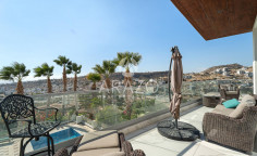 6 bedroom furnished villa with swimming pool for sale in Germasogeia