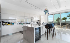6 bedroom furnished villa with swimming pool for sale in Germasogeia