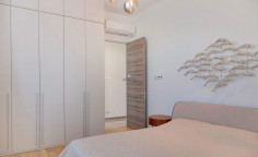 3 bedrooms furnished apartment with swimming pool for sale in Agios Tychonas