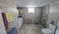 Beautiful 2 bedroom house for sale in Deryneia