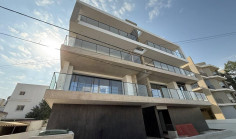 Luxury three bedrooms apartment for sale in Engomi