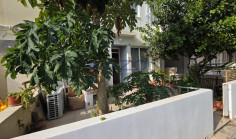 Spacious one bedroom ground floor apartment Agios Ioannis 