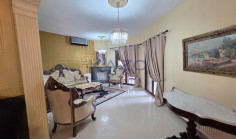 Fully furnished four bedroom house in central Neapolis 