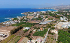 Modern two bedroom apartment in peaceful Kissonerga area 