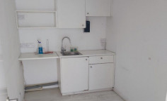 Luxury commercial for rent in Engomi