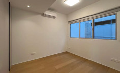 2 bedroom apartment to rent in Platy