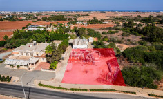 Land 3965 m2 for sale in Paralimni, Famagusta
