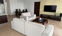 3 bedrooms apartment to rent in Acropolis