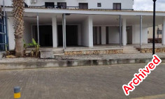 Commercial to rent in Pernera