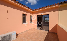 Semi-detached house, in Meneou, Larnaca 