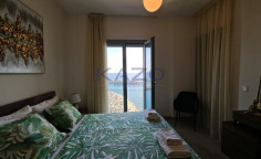 Luxury seafront apartment with astonishing views 