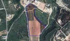 Large Anarita plot for sale in quiet area , Paphos
