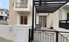For sale: 4 bedrooms semi-detached fully furnished house in a private complex with 