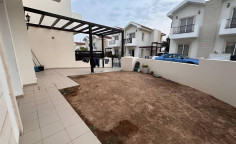 For sale: 4 bedrooms semi-detached fully furnished house in a private complex with 