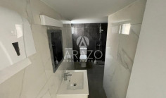 5 bedroom unfurnished apartment to rent in Faneromeni area