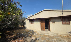 Detached village house in peaceful Parekklisia village area 