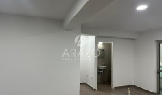 Office to rent in Paralimni
