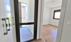 Spacious 3 bedrooms apartment to rent in Acropolis