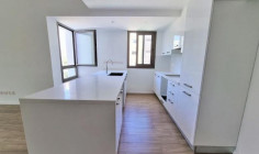 Spacious 3 bedrooms apartment to rent in Acropolis
