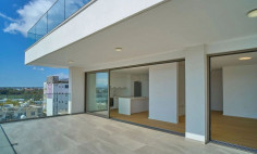 Spacious 3 bedrooms apartment to rent in Acropolis