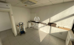 Office in Faneromeni, Larnaca 