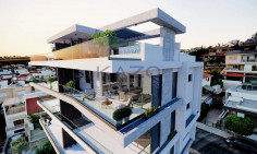 Astonishing penthouse apartment with rooftop pool in Agia Fylaxeos 